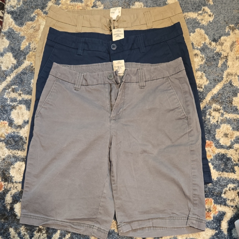 Magellan Outdoors Men's Shorts - Gray, Navy, Tan
